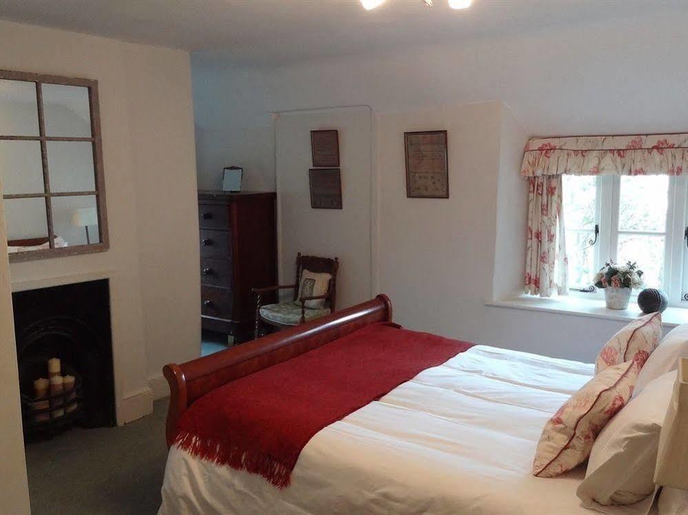 Huxham Farmhouse Bed and Breakfast East Pennard Eksteriør billede