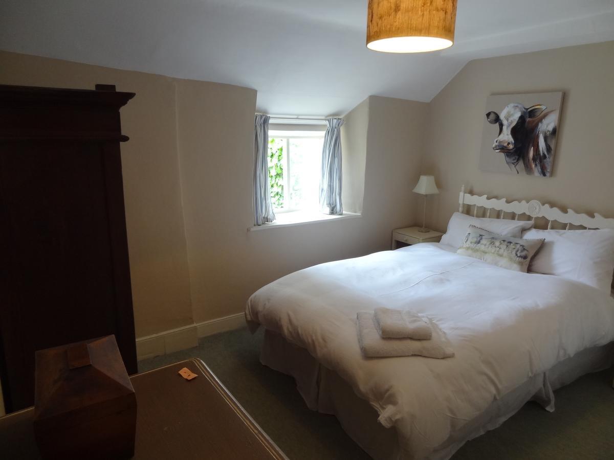 Huxham Farmhouse Bed and Breakfast East Pennard Eksteriør billede