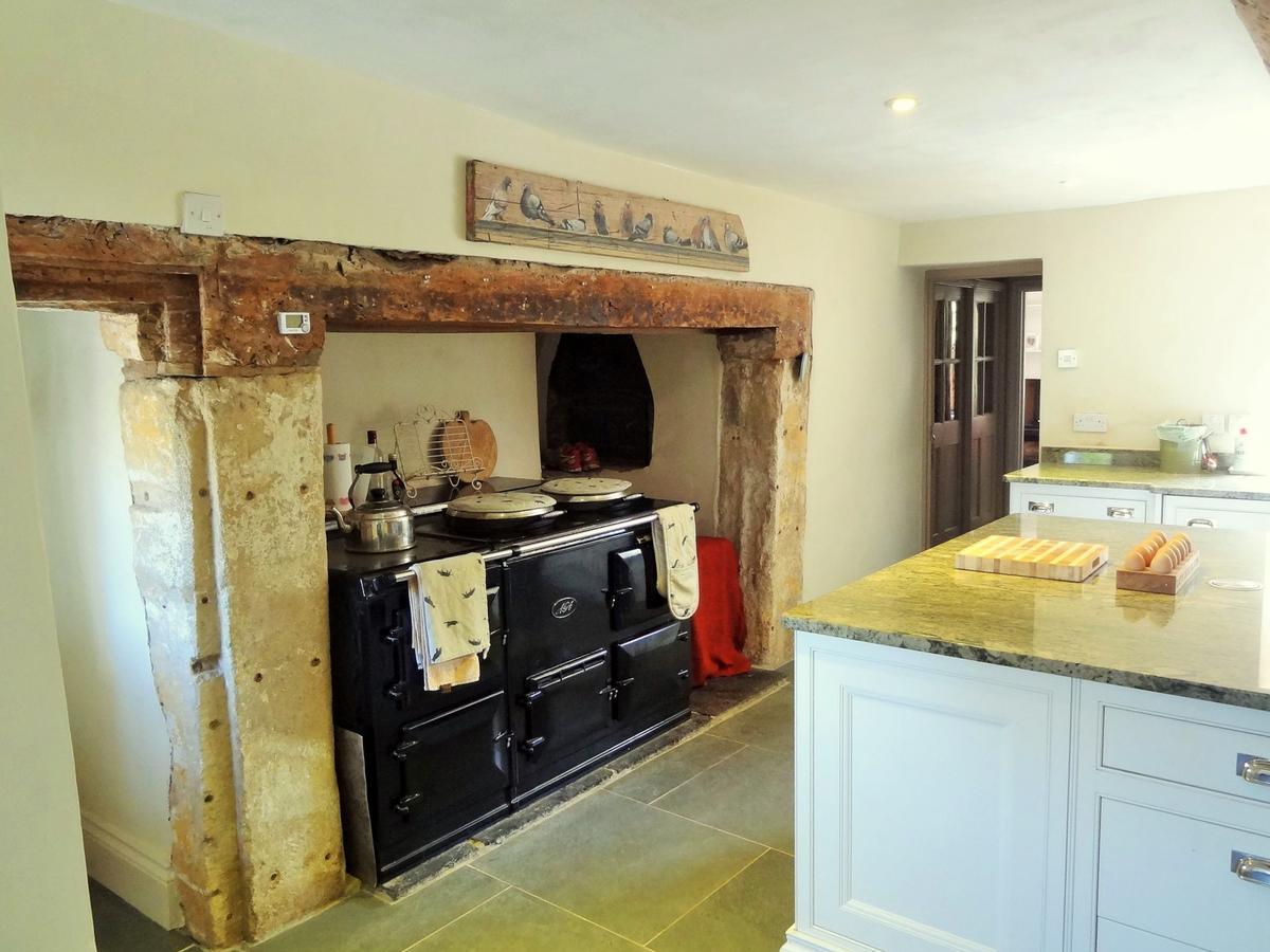 Huxham Farmhouse Bed and Breakfast East Pennard Eksteriør billede