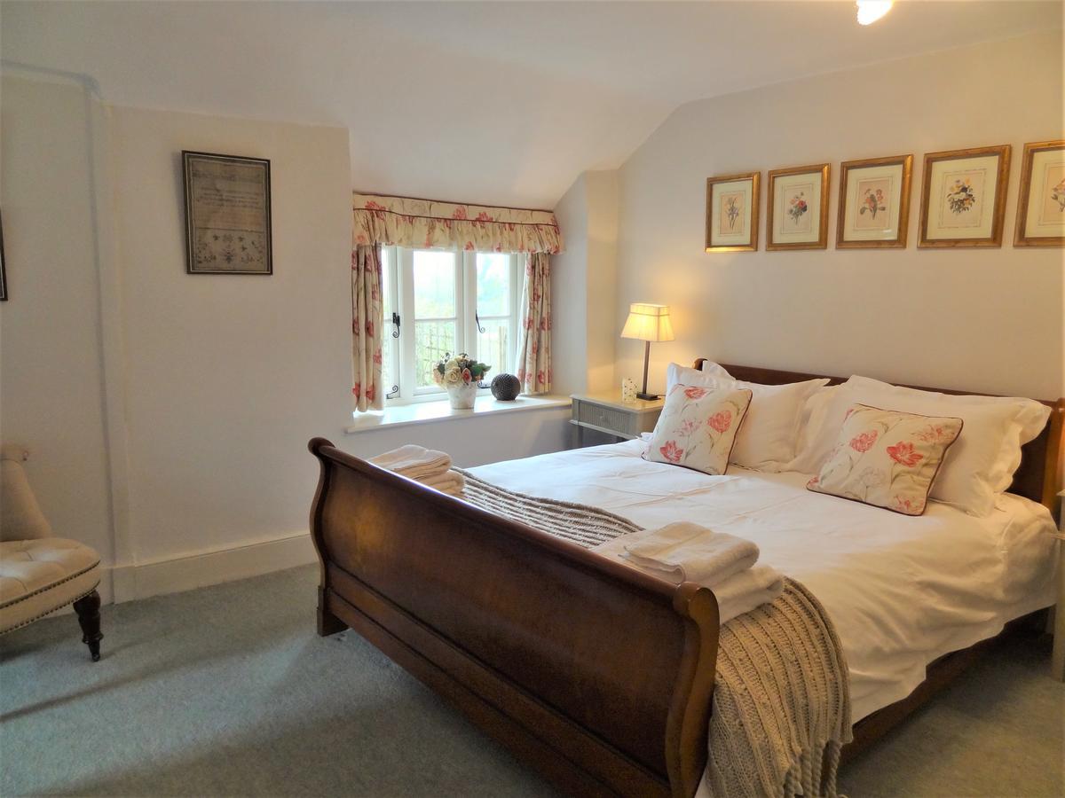 Huxham Farmhouse Bed and Breakfast East Pennard Eksteriør billede