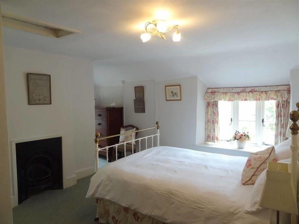 Huxham Farmhouse Bed and Breakfast East Pennard Eksteriør billede